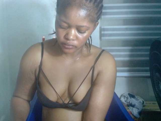 Slutcunt live cam on BongaCams
