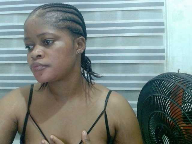 Slutcunt live cam on BongaCams