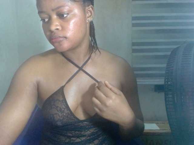 Slutcunt live cam on BongaCams