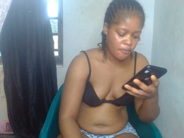 Slutcunt live cam on BongaCams
