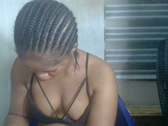 Slutcunt live cam on BongaCams