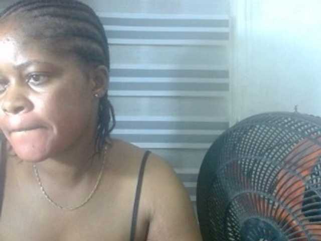 Slutcunt live webcam show