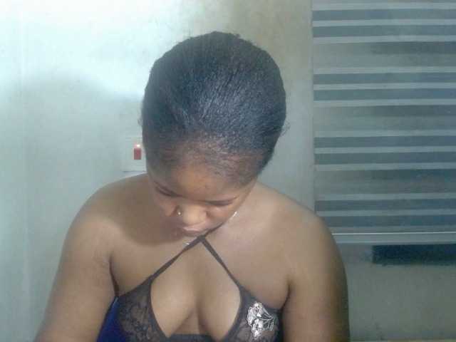 Slutcunt live cam on BongaCams