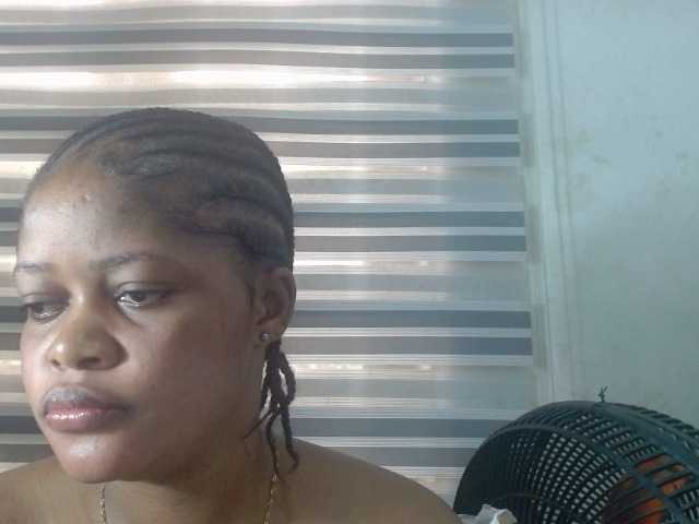 Slutcunt live cam on BongaCams