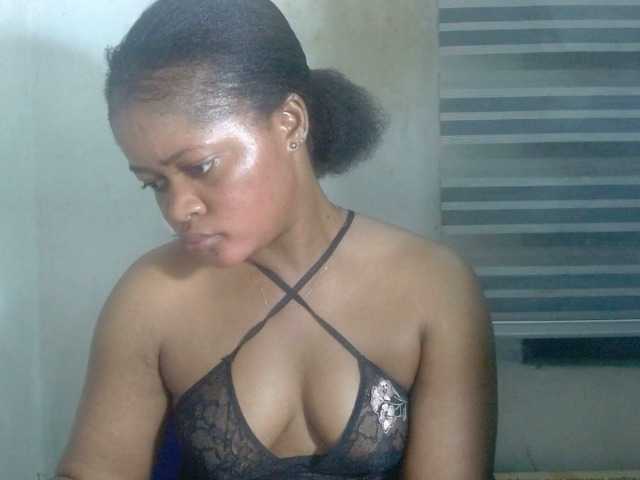 Slutcunt live cam on BongaCams