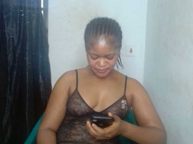 Slutcunt live cam on BongaCams