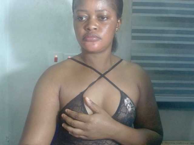 Slutcunt live cam on BongaCams