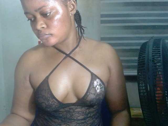 Slutcunt live cam on BongaCams