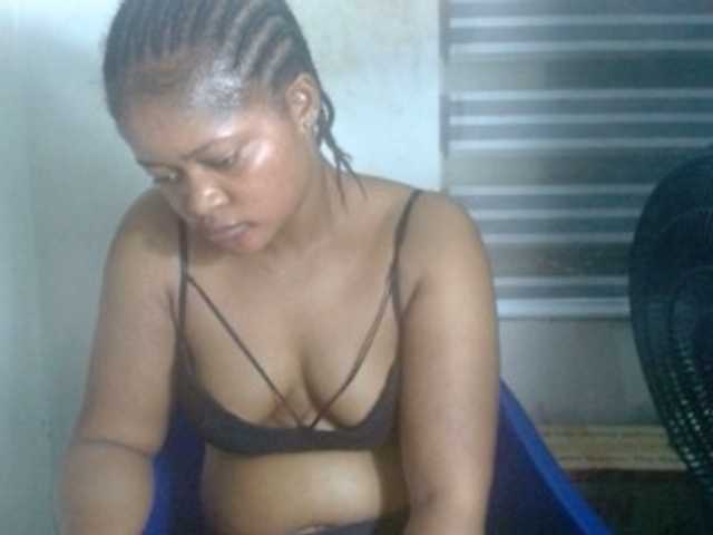Slutcunt live cam on BongaCams