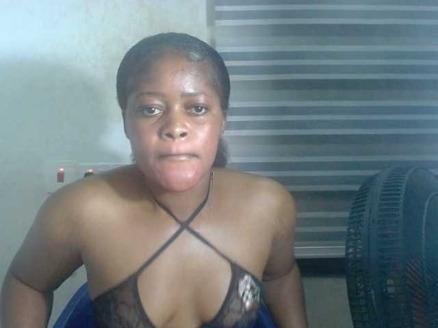 Slutcunt live cam on BongaCams