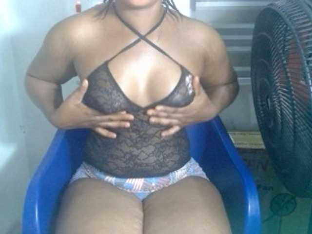 Slutcunt live cam on BongaCams