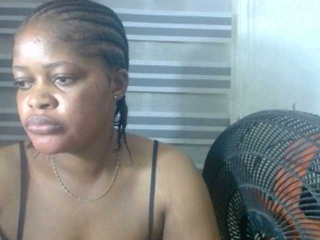 Slutcunt live cam on BongaCams