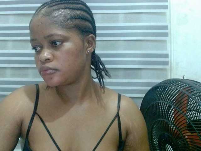 Slutcunt live cam on BongaCams