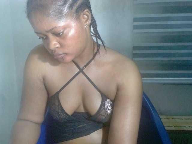 Slutcunt live cam on BongaCams