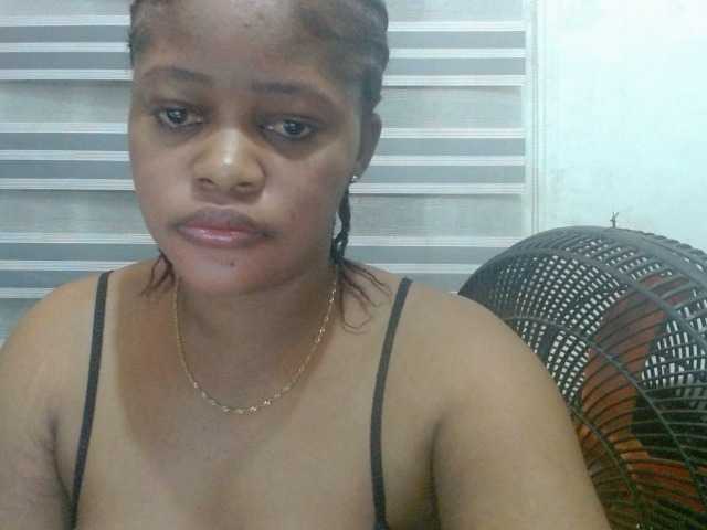 Slutcunt live cam on BongaCams