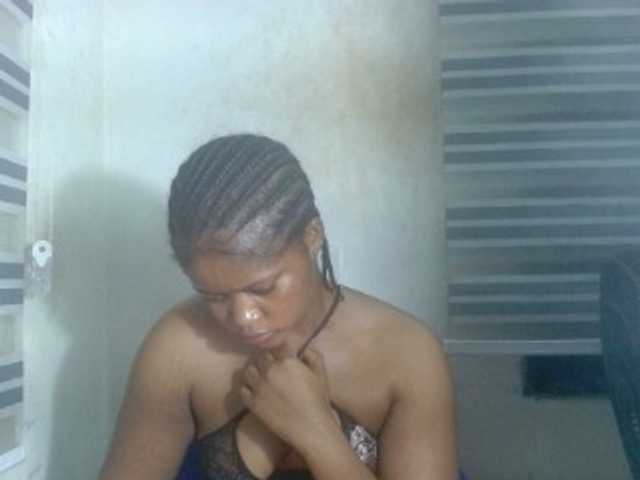 Slutcunt live cam on BongaCams