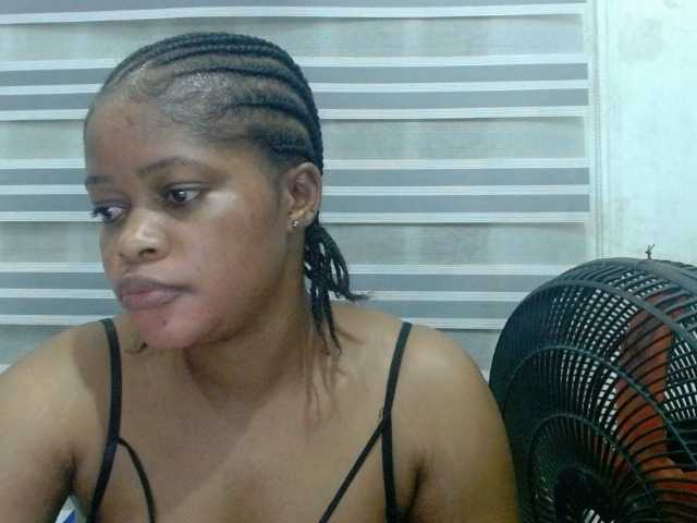 Slutcunt live cam on BongaCams