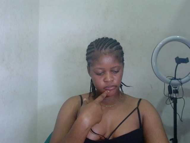 Slutcunt live cam on BongaCams