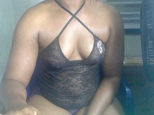 Slutcunt live cam on BongaCams