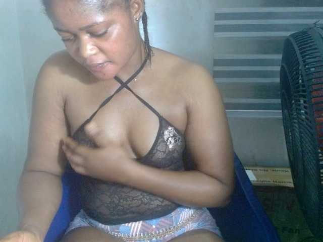 Slutcunt live cam on BongaCams