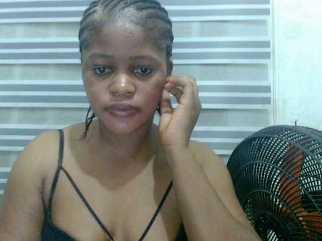 Slutcunt live cam on BongaCams