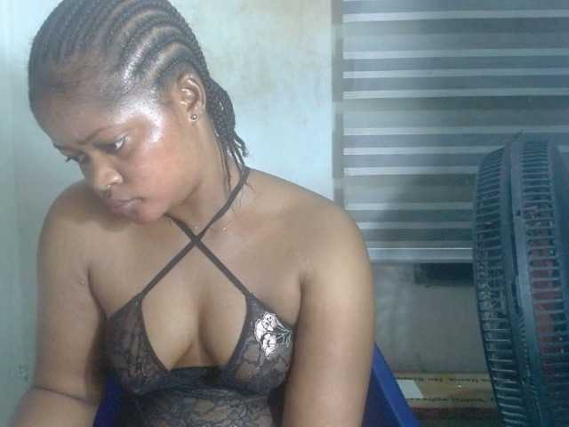 Slutcunt live cam on BongaCams