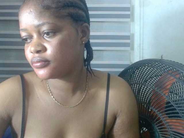 Slutcunt live webcam show