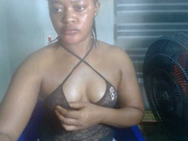 Slutcunt live cam on BongaCams