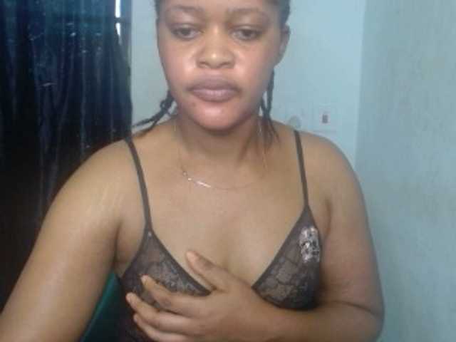 Slutcunt live cam on BongaCams