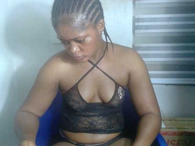 Slutcunt live cam on BongaCams