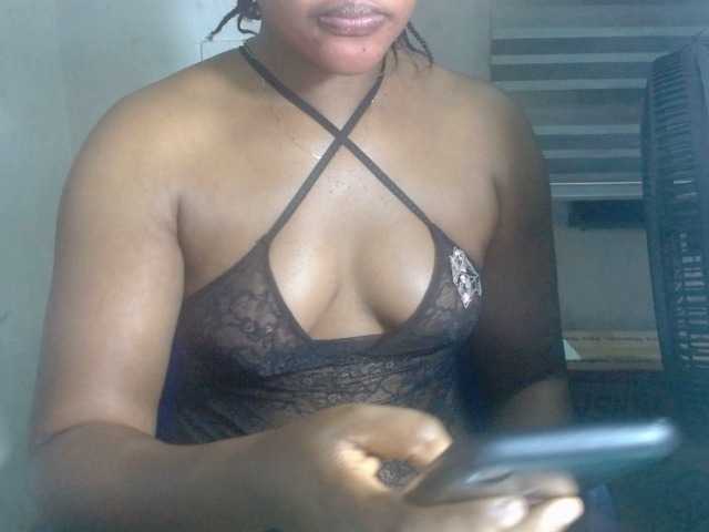 Slutcunt live cam on BongaCams