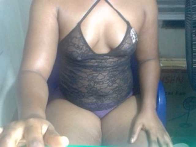 Slutcunt live cam on BongaCams