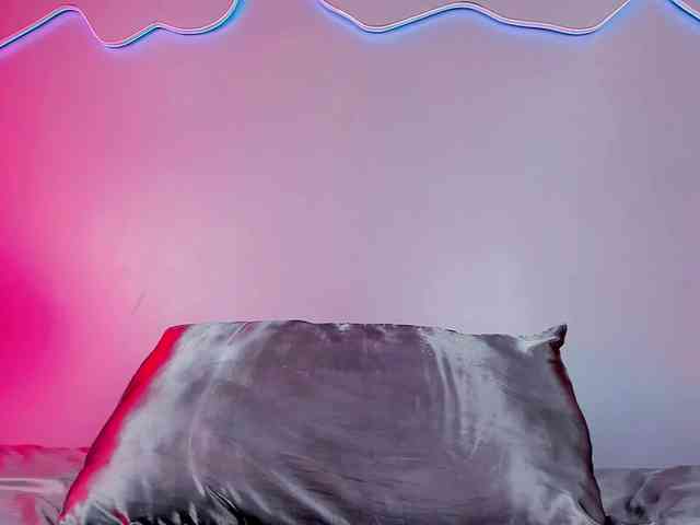 RoxanArt webcam