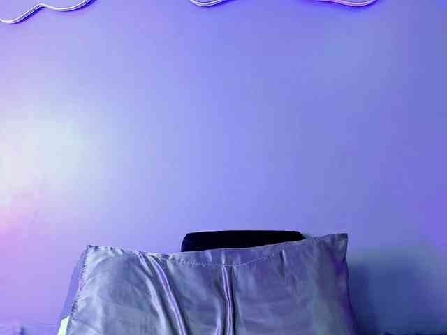 RoxanArt webcam