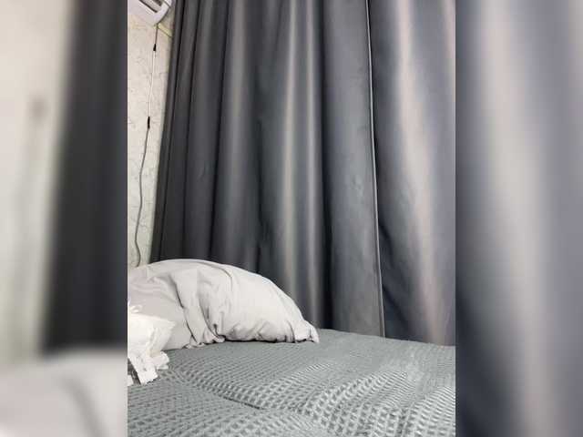 AliceTop live cam on BongaCams