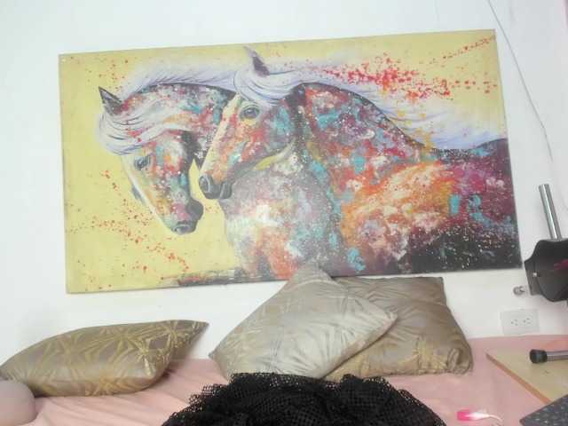 roosalysmitth live cam on BongaCams