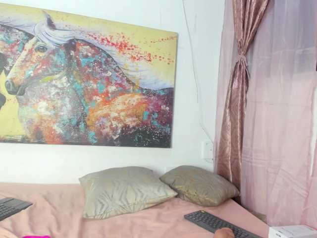 roosalysmitth live cam on BongaCams