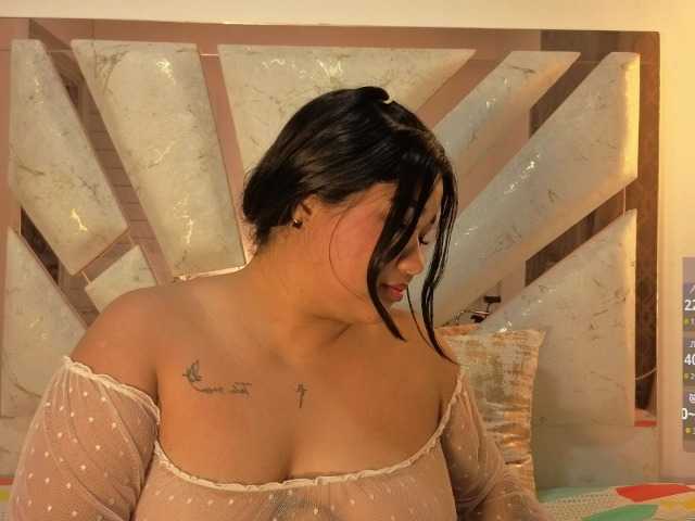 roosalysmitth live cam on BongaCams
