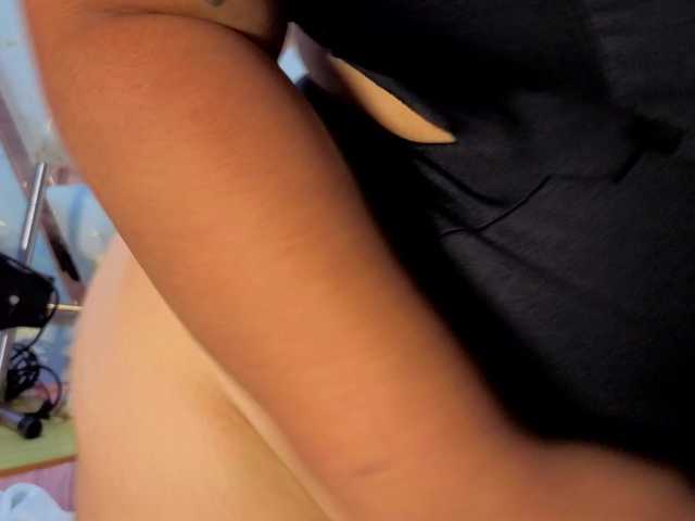 roosalysmitth live cam on BongaCams