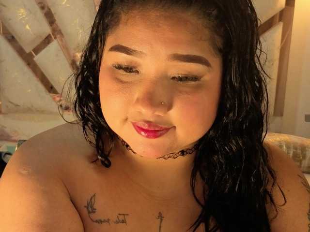 roosalysmitth live cam on BongaCams