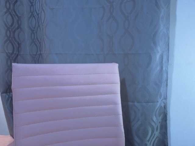 roosalysmitth live cam on BongaCams