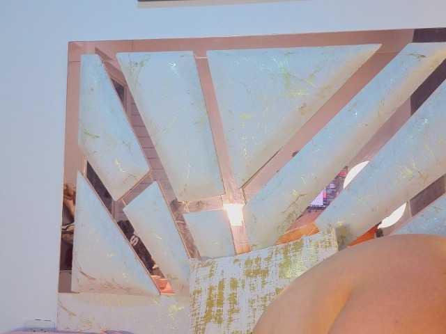 roosalysmitth live cam on BongaCams