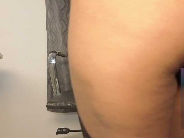 roosalysmitth live cam on BongaCams