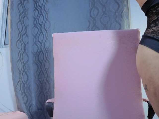 roosalysmitth live cam on BongaCams