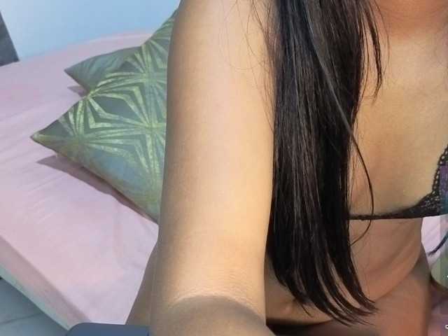 roosalysmitth live cam on BongaCams