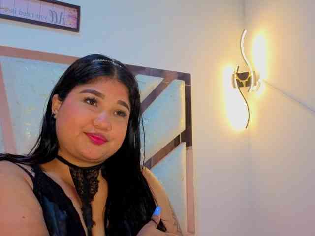 EmmaWaditsoon webcam