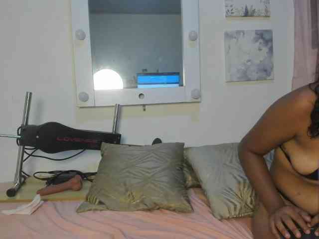 roosalysmitth webcam