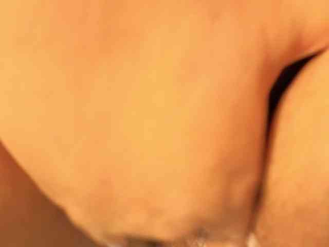 EmmaWaditsoon webcam