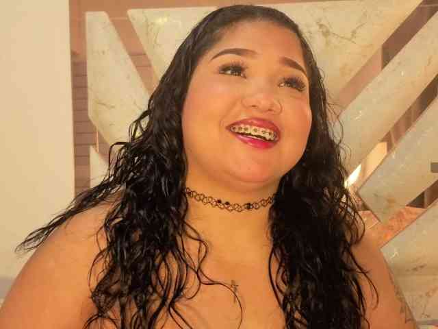 EmmaWaditsoon webcam