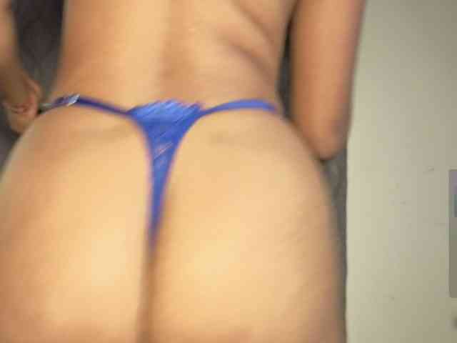 EmmaWaditsoon webcam